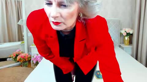 Elissa online show from January 2025 09:20:01 PM