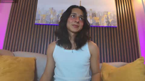 Snapshot of elisasue chatting on June 2026 03:35:01 AM Elisa Sue online show from June 2026 03:35:01 AM