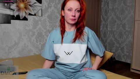 Elise online show from January 2025 07:49:02 PM