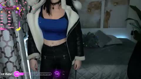 EliseRoyalty online show from December 2025 02:11:01 PM