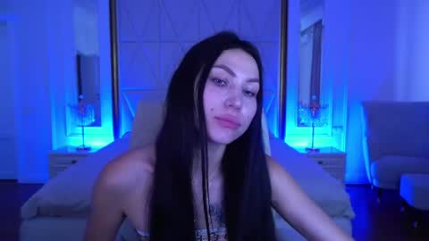 Snapshot of elisevelour chatting on July 2026 12:20:01 PM elisevelour online show from July 2026 12:20:01 PM
