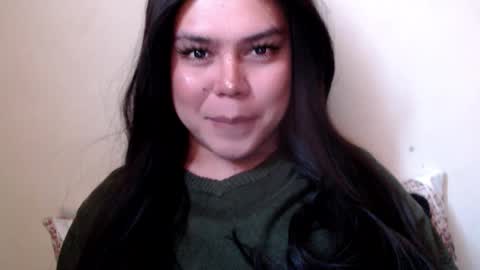 Snapshot of elisex18 chatting on November 2025 02:22:02 AM Elise online show from November 2025 02:22:02 AM