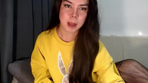 Snapshot of elisex18 chatting on January 2026 10:50:01 AM Elise online show from January 2026 10:50:01 AM