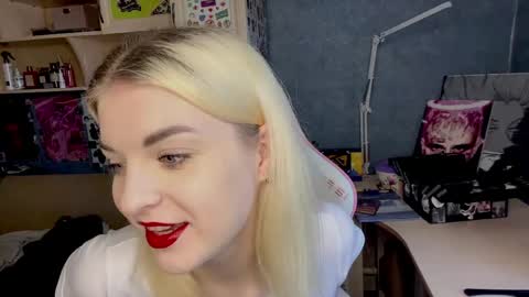 Kate online show from May 2026 10:21:02 AM