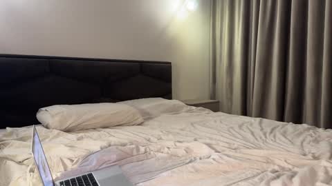 Nina online show from January 2025 07:13:02 PM