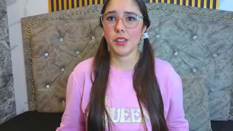 elisvega online show from February 2026 07:55:02 PM