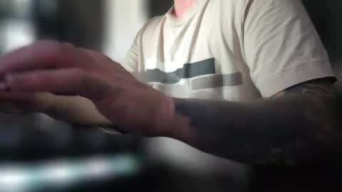 Snapshot of elitegangster24 chatting on July 2026 07:22:02 PM elitegangster24 online show from July 2026 07:22:02 PM