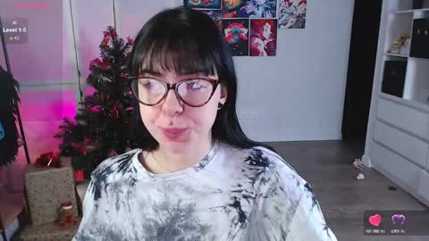 Ari online show from January 2025 04:44:01 PM