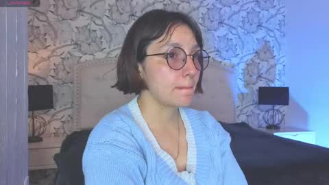 Eliza online show from April 2026 07:31:02 PM