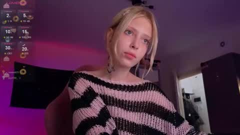 Elizabeth online show from October 2025 08:42:02 PM