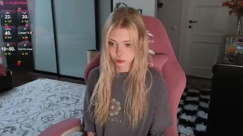 Elizabeth online show from May 2026 01:28:01 PM