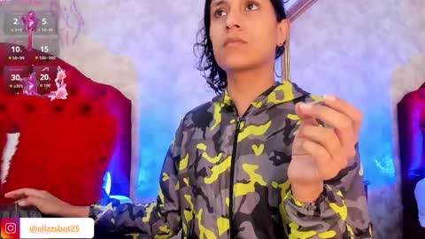 Elizabet Taylor online show from December 2025 01:28:02 PM