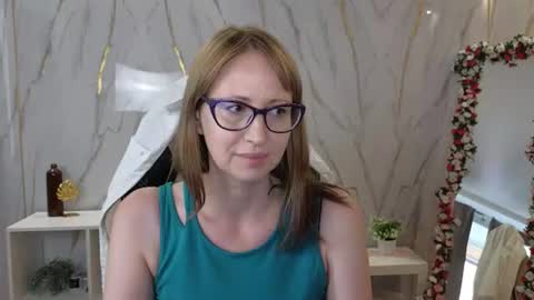 Snapshot of elizabeth_grace_ chatting on July 2026 09:00:01 AM Elizabeth online show from July 2026 09:00:01 AM