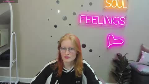 Elizabeth online show from January 2025 03:00:02 PM