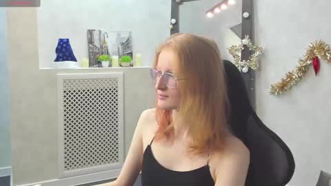 Elizabeth online show from January 2025 01:00:01 AM