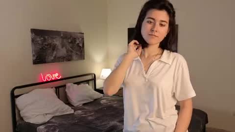 Snapshot of elizabeth_harris_ chatting on June 2026 05:12:02 PM Malena online show from June 2026 05:12:02 PM