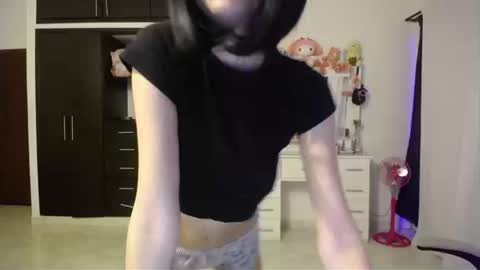  Elizabeth  online show from September 2025 11:40:02 PM