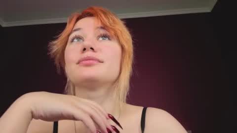 Snapshot of elizabeth_rready chatting on June 2026 02:10:02 AM Elizabeth online show from June 2026 02:10:02 AM