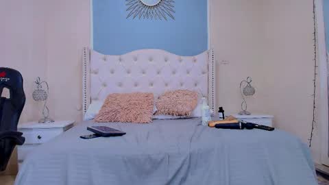 Elizabeth  online show from March 2026 09:58:02 PM