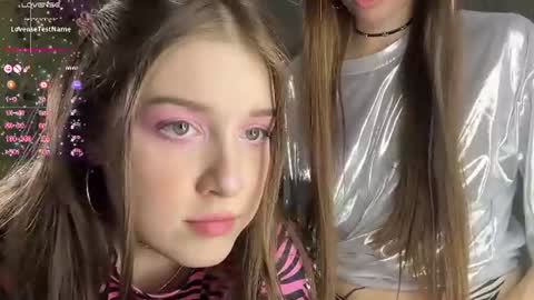 elizabethh_brown online show from June 2026 04:44:01 PM
