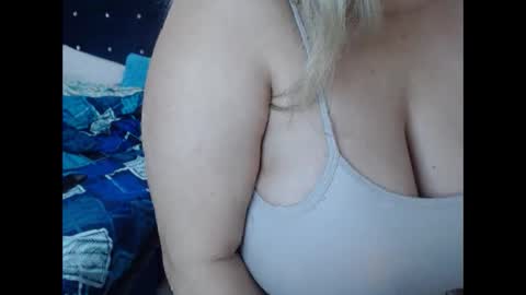 Elizabeth online show from November 2025 11:49:02 AM