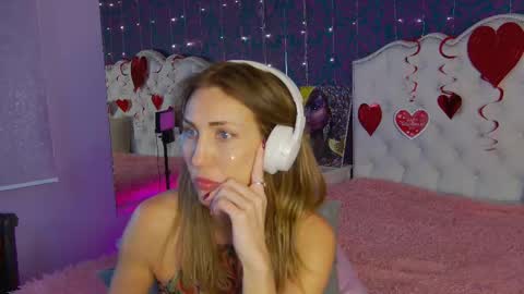 Snapshot of elizamayers chatting on February 2025 03:42:01 AM Linda online show from February 2025 03:42:01 AM