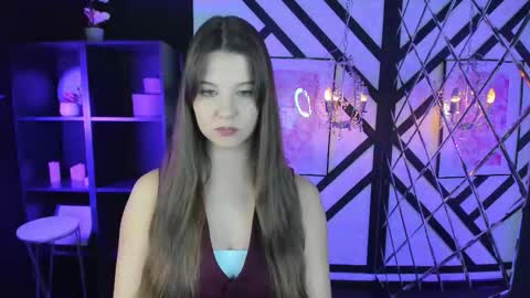 Eliza online show from November 2025 01:44:02 PM