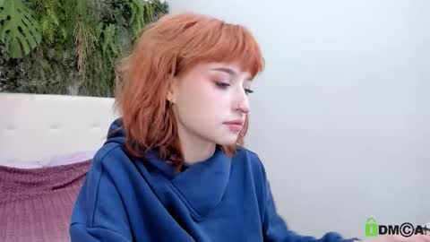 Eliza online show from October 2025 08:49:01 PM