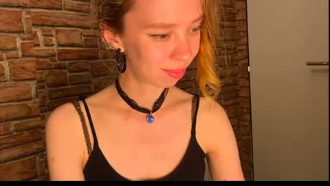 Eliza online show from June 2026 10:14:02 PM