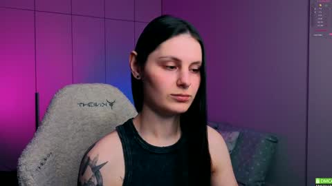 Snapshot of elizawetty chatting on December 2024 05:29:02 AM Eli online show from December 2024 05:29:02 AM