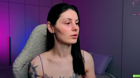 Snapshot of elizawetty chatting on January 2025 01:45:02 AM Eli online show from January 2025 01:45:02 AM