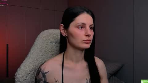 Snapshot of elizawetty chatting on September 2025 05:44:01 AM Eli online show from September 2025 05:44:01 AM