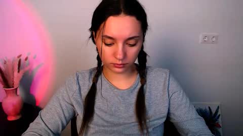 elizsun online show from November 2025 06:13:01 AM