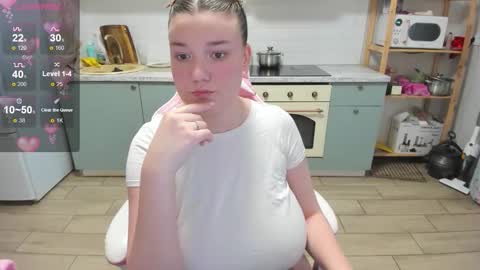 Snapshot of elkapulka chatting on March 2026 07:37:02 AM Lina online show from March 2026 07:37:02 AM