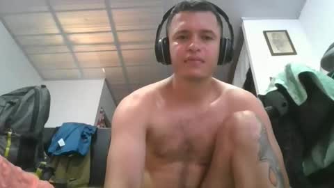 Snapshot of elkinjose182112 chatting on January 2026 07:04:02 PM elkinjose182112 online show from January 2026 07:04:02 PM