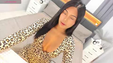 Snapshot of ella______ chatting on September 2025 02:00:02 AM Ella online show from September 2025 02:00:02 AM