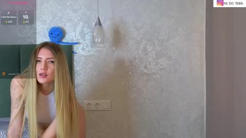 Snapshot of ella__sweety chatting on February 2025 03:10:02 AM Ella online show from February 2025 03:10:02 AM