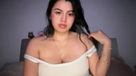 Ella  online show from February 2026 05:41:01 AM