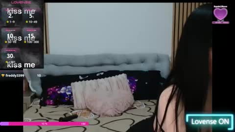 Chloe online show from April 2026 09:15:01 PM