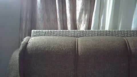 ellajohnsonx online show from February 2025 04:46:02 PM