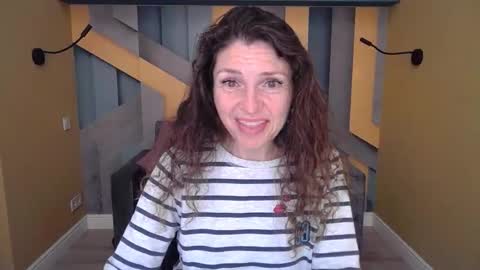 EllaLongs online show from November 2025 12:41:02 PM