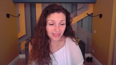 EllaLongs online show from June 2026 02:33:01 PM