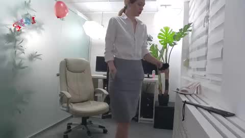            online show from February 2026 12:56:01 PM