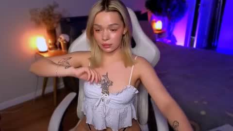 Ella online show from January 2026 01:26:01 PM