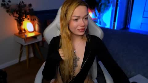 Snapshot of ellatwox chatting on June 2026 06:17:02 AM Ella online show from June 2026 06:17:02 AM