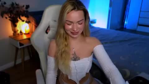 Snapshot of ellatwox chatting on July 2026 06:56:01 AM Ella online show from July 2026 06:56:01 AM