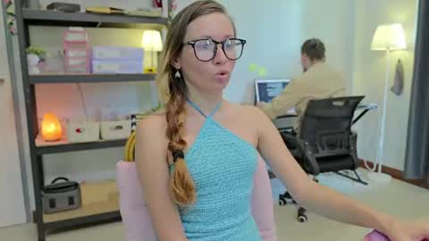 Snapshot of ellcrys chatting on June 2026 02:53:01 AM im Elsa lets go Subscribe to my OF and Youtube -35 online show from June 2026 02:53:01 AM