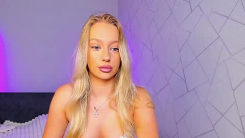 elldiana online show from July 2026 01:57:01 AM