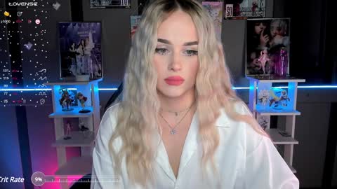 Snapshot of ellensoftt chatting on December 2024 05:48:01 PM Maria online show from December 2024 05:48:01 PM