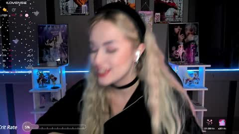 Snapshot of ellensoftt chatting on December 2024 08:04:02 PM Maria online show from December 2024 08:04:02 PM